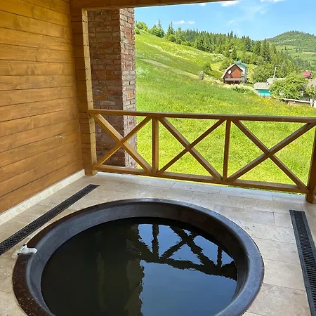 Villa біля плаю з чаном та сауною